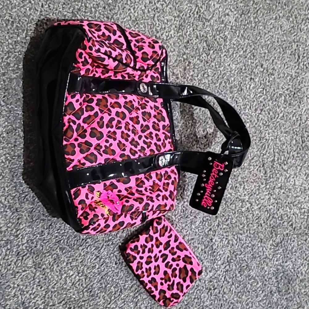 Small Betsey Johnson leopard print purse